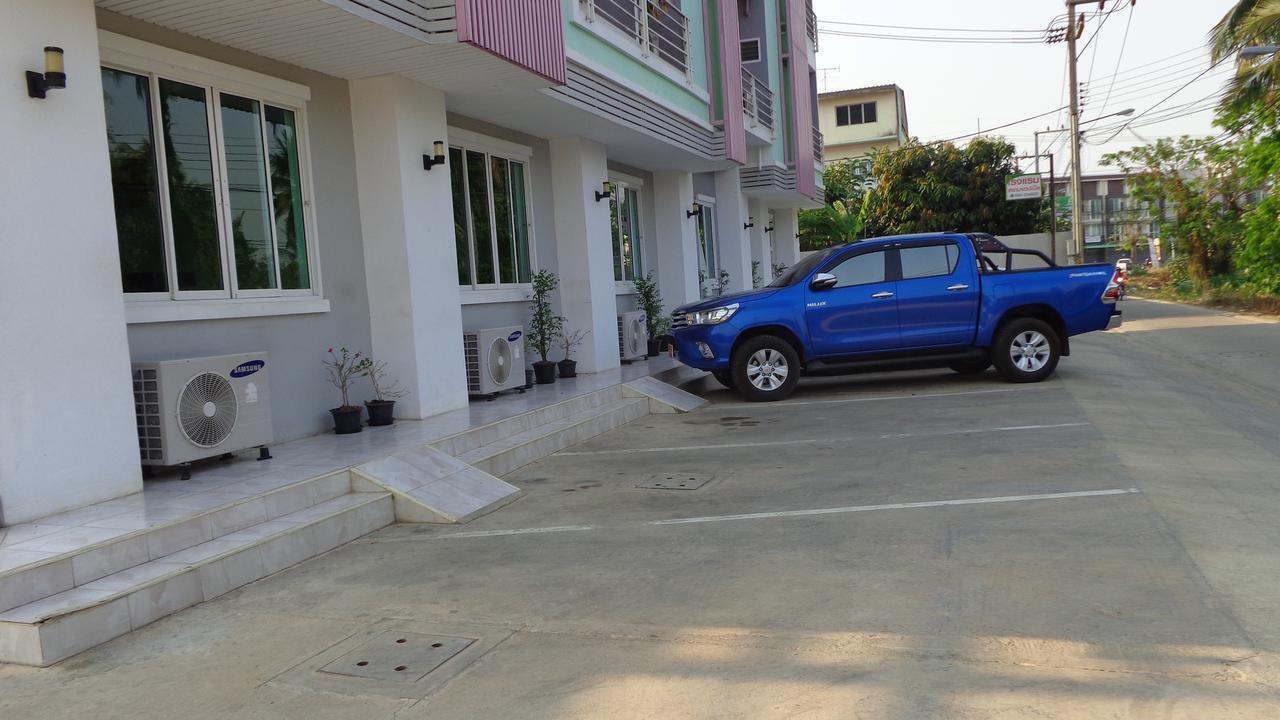 Siam Apple Hotel & Resort Ban Khlong エクステリア 写真
