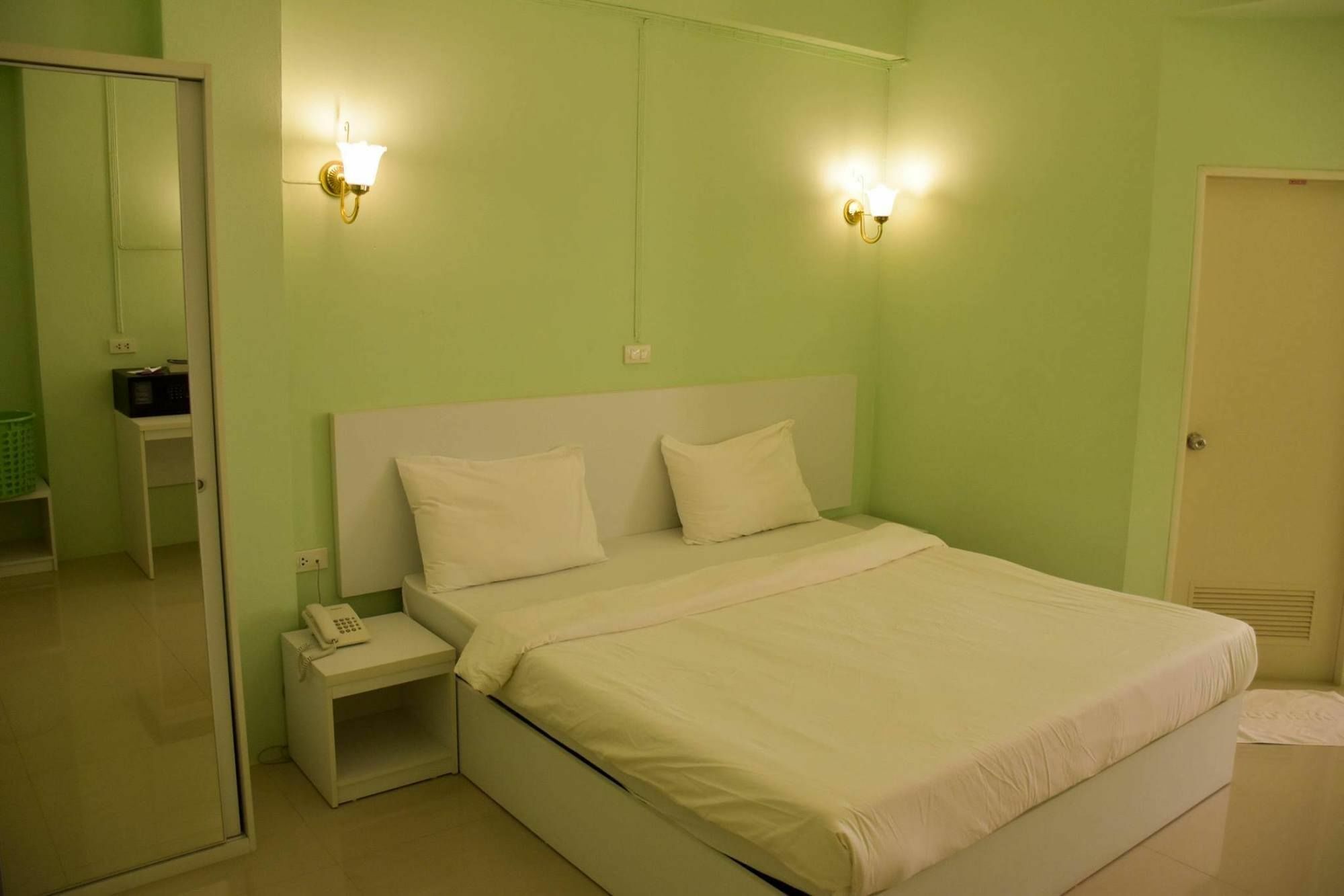 Siam Apple Hotel & Resort Ban Khlong エクステリア 写真