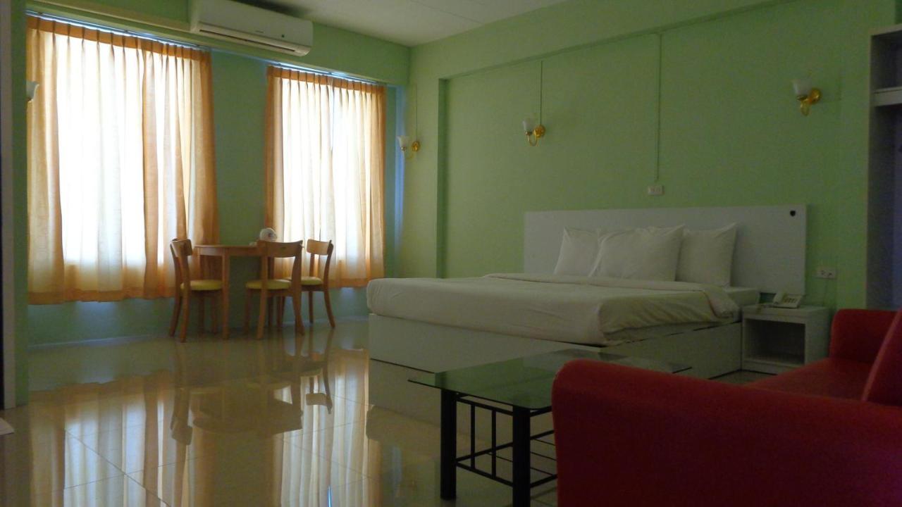 Siam Apple Hotel & Resort Ban Khlong エクステリア 写真